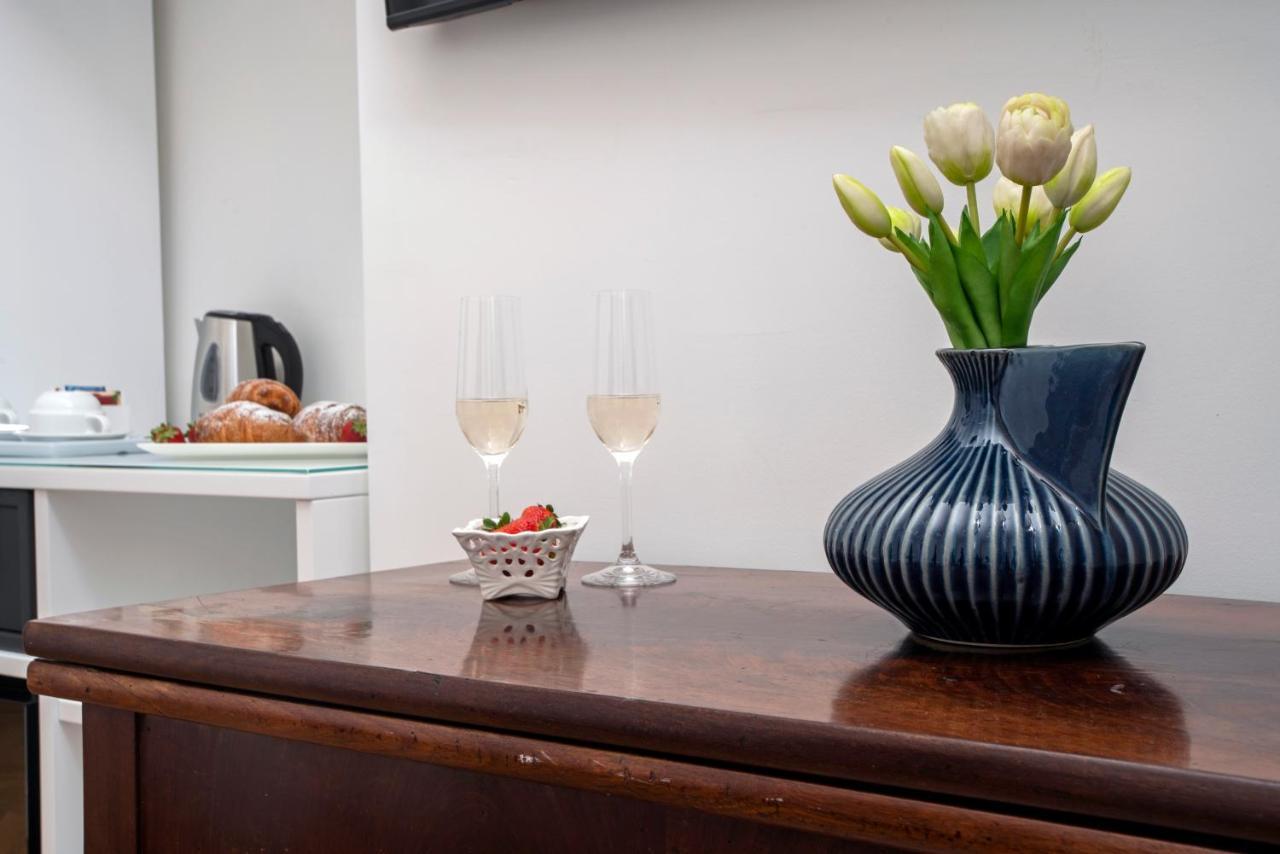 Relais Al Castello Bed & Breakfast กาสเตลลัมมาเร ดิ สตาเบีย ภายนอก รูปภาพ
