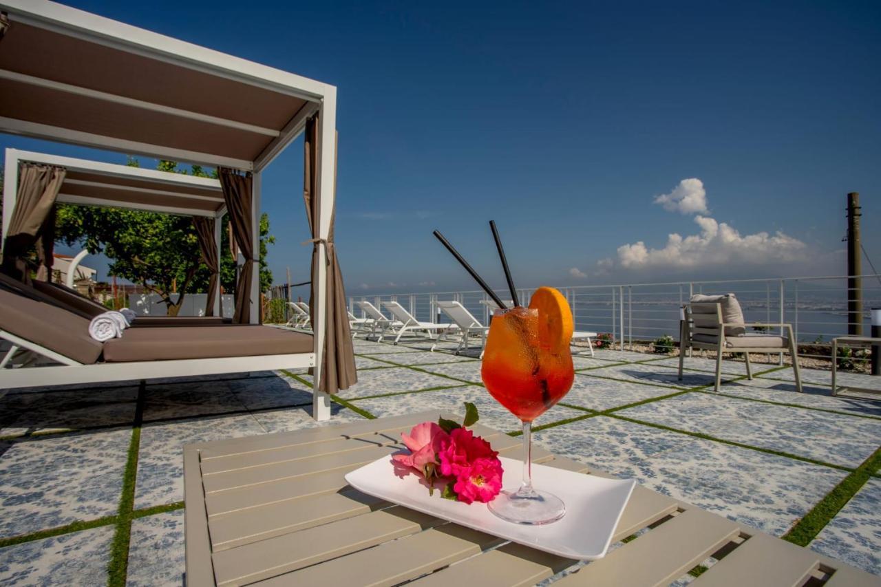 Relais Al Castello Bed & Breakfast กาสเตลลัมมาเร ดิ สตาเบีย ภายนอก รูปภาพ