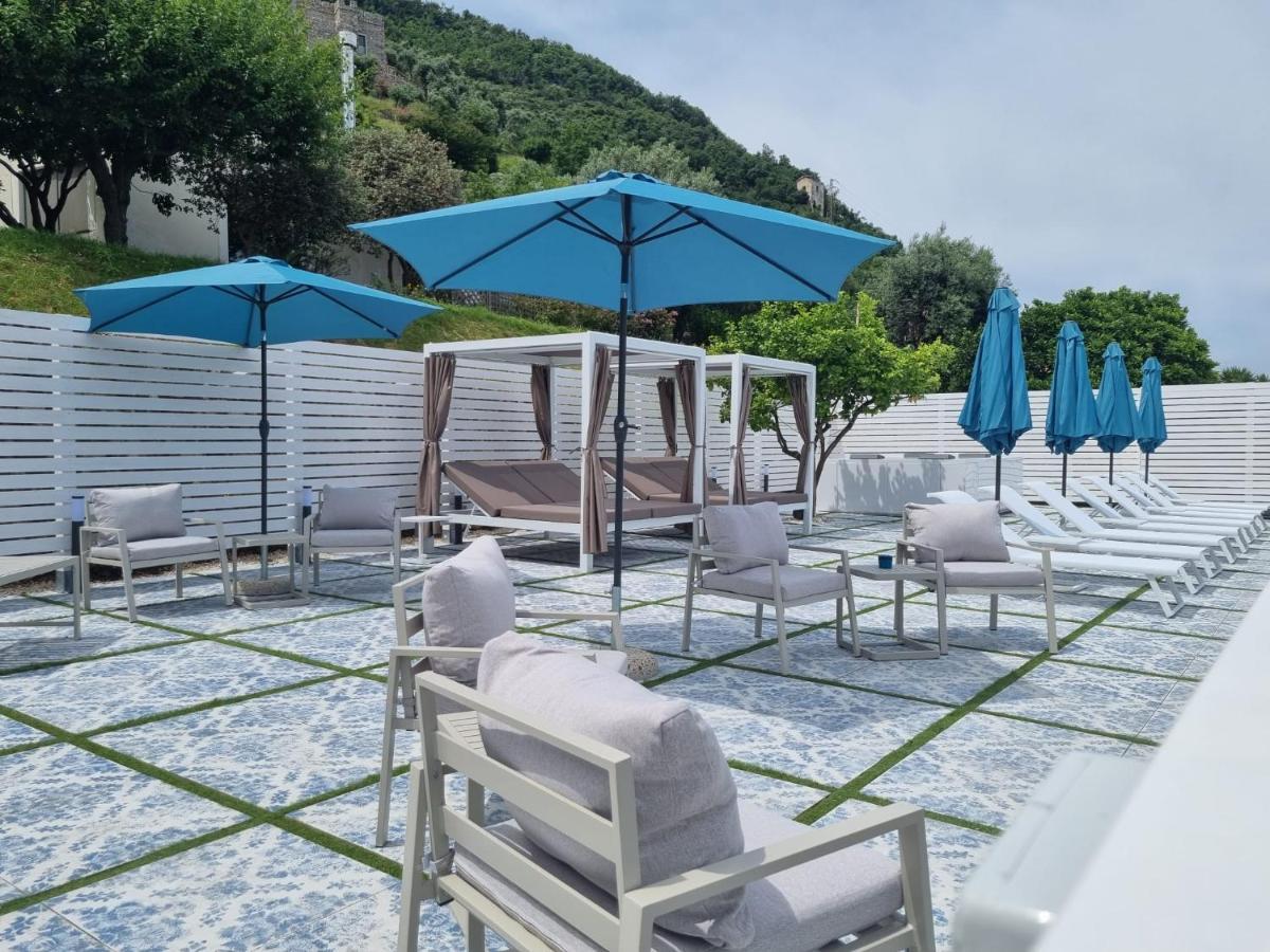 Relais Al Castello Bed & Breakfast กาสเตลลัมมาเร ดิ สตาเบีย ภายนอก รูปภาพ