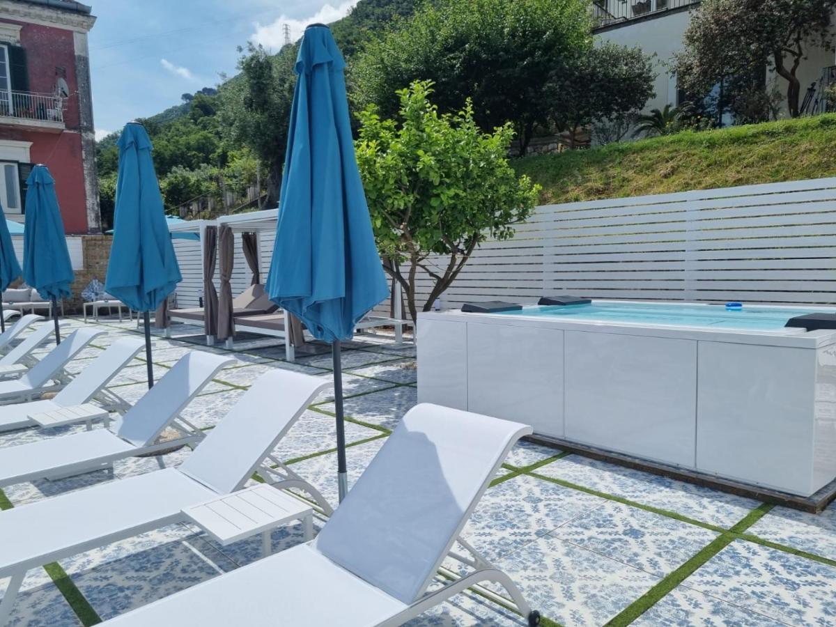 Relais Al Castello Bed & Breakfast กาสเตลลัมมาเร ดิ สตาเบีย ภายนอก รูปภาพ
